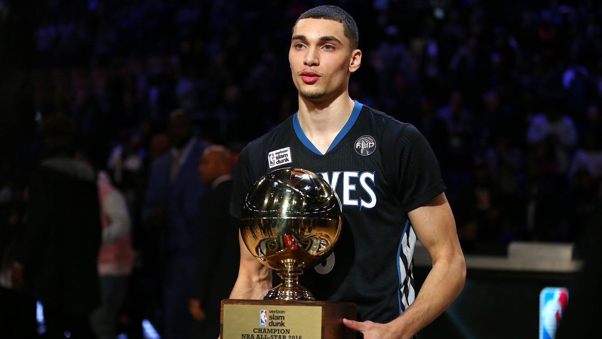 楚阿梅尼惊艳四座，巴西新星导演速胜比利亚雷亚尔